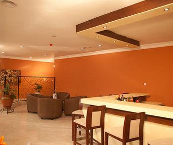 Crystal Rose Hostel Kumasi Dış mekan fotoğraf